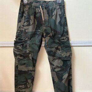 Wrangler Men's Green Camouflage Cargo Pants